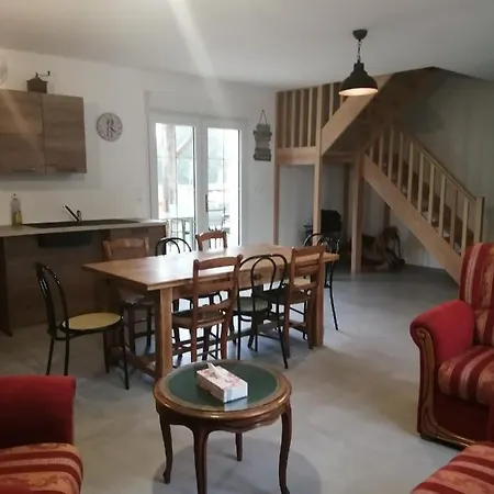 Aux Doux Logis 度假居